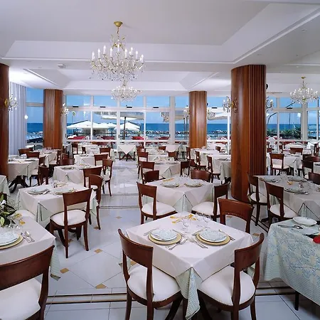Negresco Ξενοδοχείο Κατόλικα